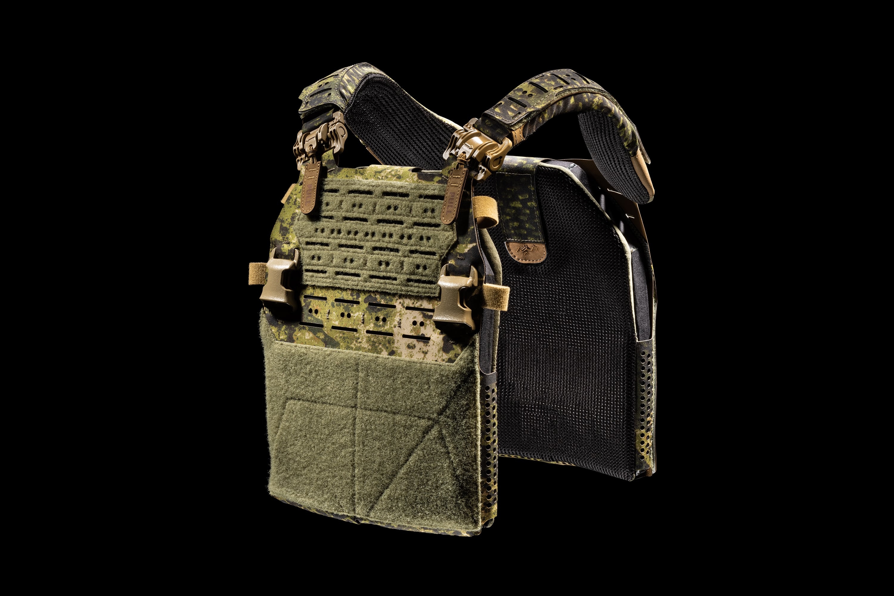 HAWK Plate Carrier front and back -...