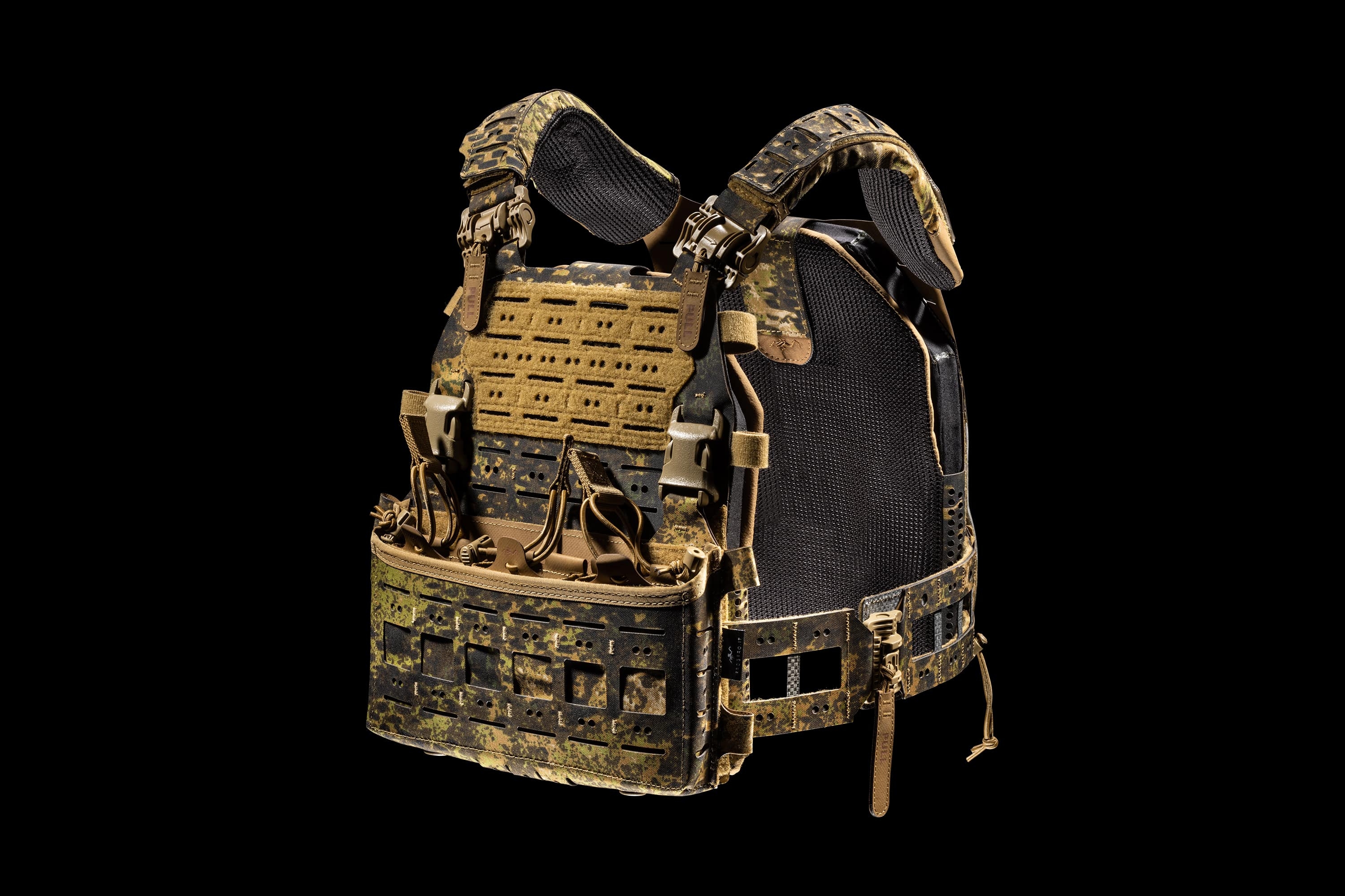 HAWK Plate Carrier - Phantomleaf...